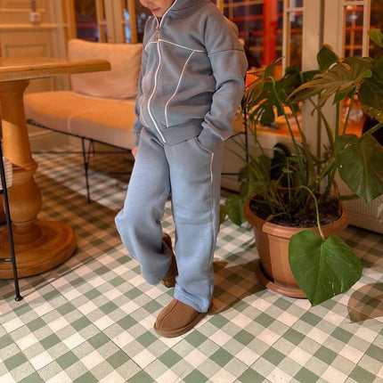 Grey Training Set
